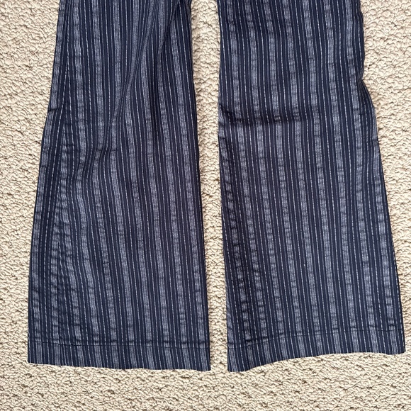 Dynamite striped flared pants - Picture 6 of 6